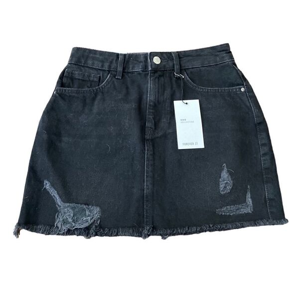 Forever 21 Denim Black Mini Skirt Distressed Small NWT - Picture 1 of 3
